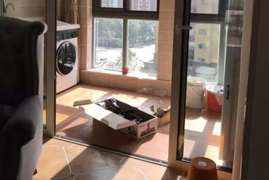 小戶型陽臺做成了洗衣房，該怎樣去提升它的顏值！